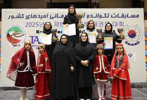 قهرمانی دختران تکواندوکار پایتخت در تبریز
