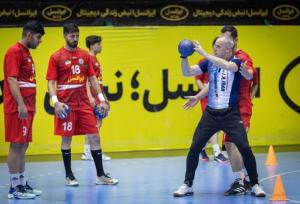 ۱۸ بازیکن به مرحله جدید اردوی تیم ملی هندبال دعوت شدند