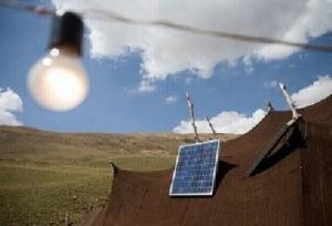 ۳۰۰ دستگاه پنل خورشیدی تا پایان سال تحویل عشایر خراسان شمالی می‌شود