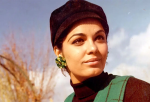 بازیگر مشهور قبل انقلاب در کنار پوری بنایی و علی زندوکیلی