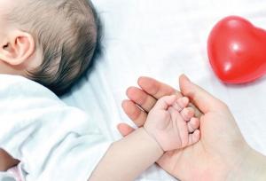 تغذیه با شیر مادر اساسی‌ترین راهکار در کاهش مرگ‌ومیر نوزادان