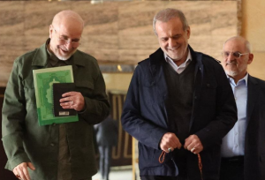 آقای پزشکیان، آقای قالیباف! مجله بخوانید