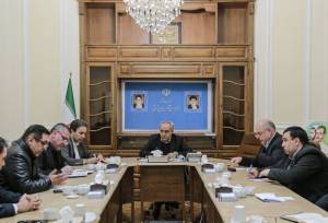 استاندار: تعامل مستقیم با بازاریان و اصناف اولویت مدیریت آذربایجان شرقی است