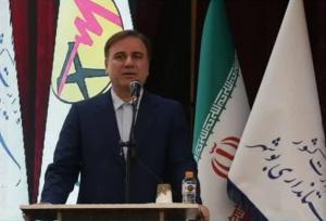 استاندار بوشهر: تولید ۱۰۰۰مگاوات برق خورشیدی در استان محقق می شود