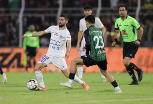 انتقاد مهاجم سابق استقلال از چند بازیکن/ تعویض‌های ساپینتو بی‌اثر است!