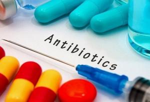 مصرف زودهنگام آنتی بیوتیک خطر آسم را در کودکان افزایش می دهد