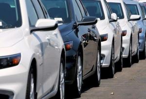 محدودیت‌های فروش برای خودروهای وارداتی برداشته شد
