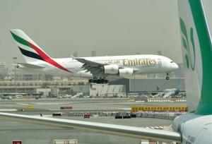 تاخیر یک ساعته پرواز هواپیمایی امارات به ایران 