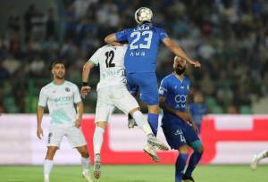 دو دیدار جذاب برای تغییر صدرنشین/ استقلال آسوده‌تر از سپاهان و تراکتور