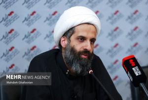 حوزه علمیه پیام اسلام و انقلاب را در اقصی نقاط دنیا توسعه داده است