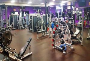 افزایش تخلفات بیمه‌ای در مراکز زیبایی و باشگاه‌های ورزشی/ بازرسان آگاه باشند