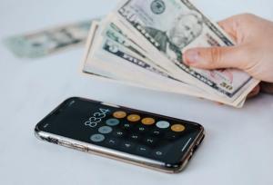تک نرخی شدن قیمت ارز مانع قطعی رانت است