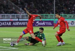 تراکتور انتقام تیم ملی را از ازبک‌ها می‌گیرد/ صعود سرخ‌ها قطعی می‌شود؟