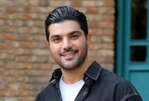 کفش میلیونیِ سینا مهراد در اینترنت غوغا کرد!