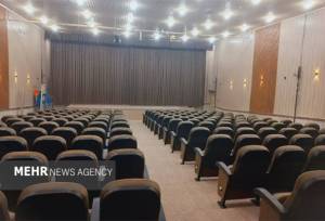 سالن تئاتر امیرنظام گروس بیجار بازسازی شد