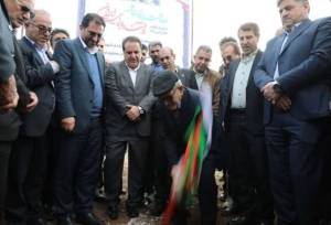 کلنگ احداث پل گاومیشان در محور دره‌شهر- پلدختر به زمین زده شد  