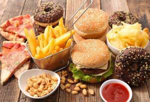 با خوردن سوخاری، گوشت فرآوری شده و کباب ذغالی به پیشواز سرطان می‌روید