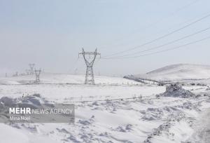 حجم زیاد برف در رشته کوه بینالود