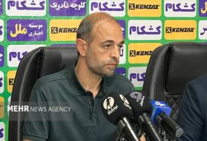 نویدکیا:سپاهان آماده تقابل بزرگ باپرسپولیس است؛رقابت همیشه باقی میماند