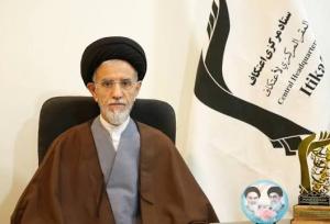 اعتکاف باید به برنامه‌ای سالانه برای تربیت روحی جوانان تبدیل شود