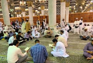 آداب حج| احترام به قرآن؛ ضرورتی که نباید فراموش کرد