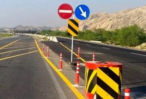 اجرای خط‌کشی و نصب تابلو ایمنی در محورهای چهارمحال‌و بختیاری