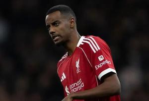 آنفیلد در بحران/ چشم‌انداز تاریک برای ایساک و اسلوت