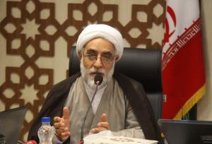 روحانیت در مقابله با توطئه‌ها باید همیشه احساس مسئولیت کند