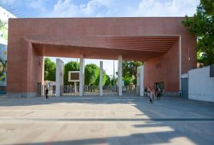 رسیدگی به درخواست‌های آموزشی دانشجویان دانشگاه شریف در ایام دورکاری