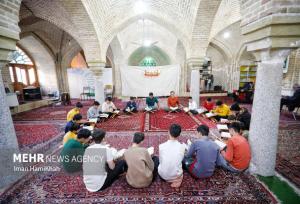 احیای مسجدی که چراغش را نونهالان روشن کردند