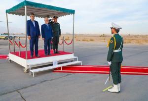 وزیر کشور برای بهره‌برداری از چند پروژه عمرانی و صنعتی وارد یزد شد