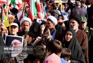 راهپیمایی ۱۳ آبان در کرمانشاه