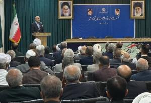 قالیباف: اقتصاد کشور را باید به دست مردم بسپاریم نه مدیران ضعیف