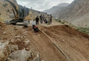 رفع شکستگی خط انتفال مجتمع آبرسانی کوخدان سی سخت؛ آب ۵ روستا وصل شد