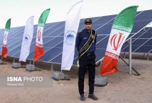 افتتاح نیروگاه خورشیدی ۱۰۰ مگاواتی در گشاهرود
