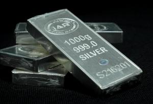 قیمت جهانی نقره برای اولین بار از سال ۲۰۱۱ از ۴۱ دلار عبور کرد