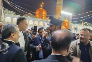 تشرف عراقچی به حرم مطهر رضوی