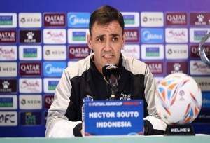 سرمربی اندونزی: هواداران به ما انگیزه می‌دهند/ فشار اصلی روی ایران است