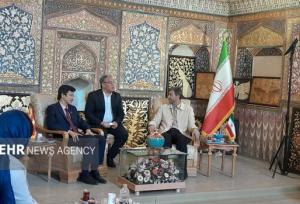 سفیر ویتنام با استاندار اصفهان دیدار کرد