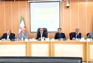 اقتصاد و سرمایه‌گذاری مهمترین محور عملکرد فرمانداران باشد