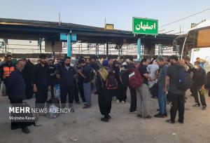 تمامی امکانات لازم در پایانه برکت مهران برای زوار اربعین پیش بینی شد