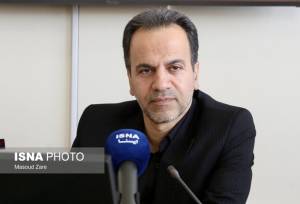 بهره‌برداری۷۰۰ میلیارد تومان طرح توزیع برق در یزد/تولید ۳۳۸ مگاوات برق خورشیدی در استان