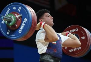 وزنه‌بردار ایران به مدال نرسید