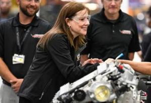 هشدار «مری بارا» از دیترویت!