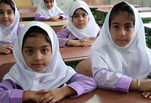 ۱۰ روز از سال تحصیلی گذشت؛ برخی کلاس‌های درس همچنان بدون معلم