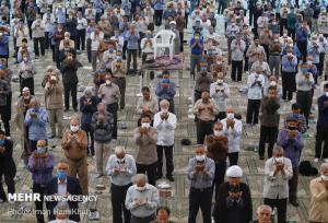 امام جمعه همدان: مسئولان برای رفع مشکلات مردم تلاش کنند