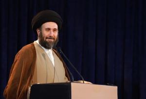 امام جمعه موقت قزوین: مساجد پناهگاه نسل جوان در نبرد رسانه‌ای دشمن است