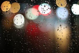 اولین باران پاییزی در بندرعباس آغاز شد