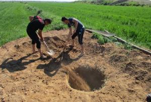 انسداد ۹ حلقه چاه غیرمجاز در نهاوند