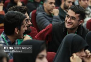 دانشجویان جوان؛ موتور پیشرفت و امید در سیستان و بلوچستان